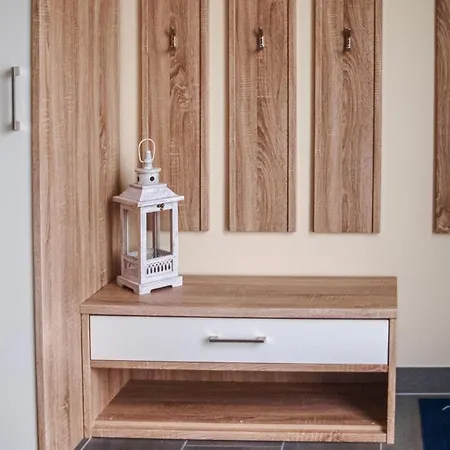 Prázdninový dům 2 Bedroom Beautiful In Gutzkow